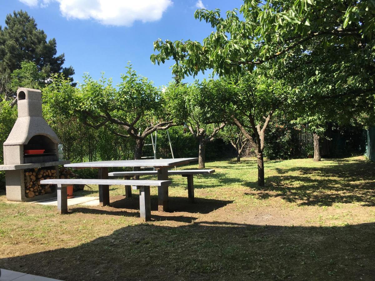 Nefelejcs Apartman Balatonvilágos المظهر الخارجي الصورة