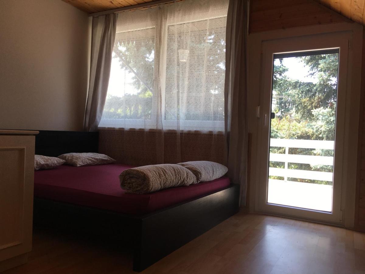Nefelejcs Apartman Balatonvilágos المظهر الخارجي الصورة